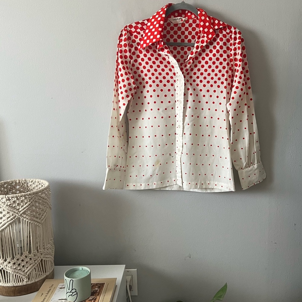 Rare Vintage Lady Arrow Polyester Button Up Blouse